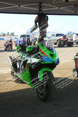 media/Sep-21-2025-TrackDaz (Sun) [[277c75b276]]/Around the Pits/